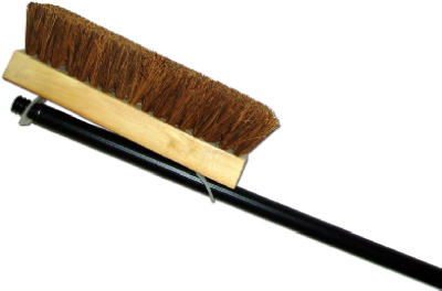Palmyra Deck Brush W/Handle 10"