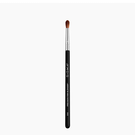 SIGMA BEAUTY |  E42 Precision Firm Blender Brush