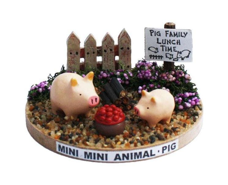 Miniature Animal Craft: Piggy