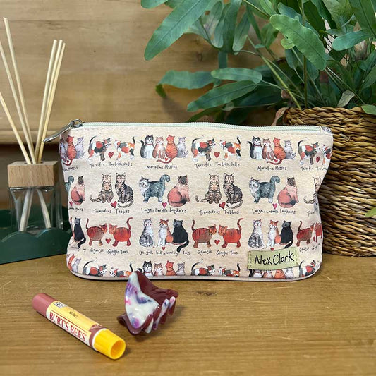Marvellous Moggies Make Up Bag