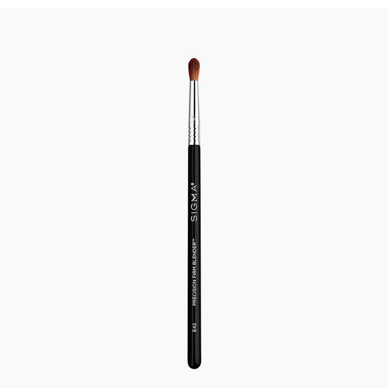 SIGMA BEAUTY |  E42 Precision Firm Blender Brush